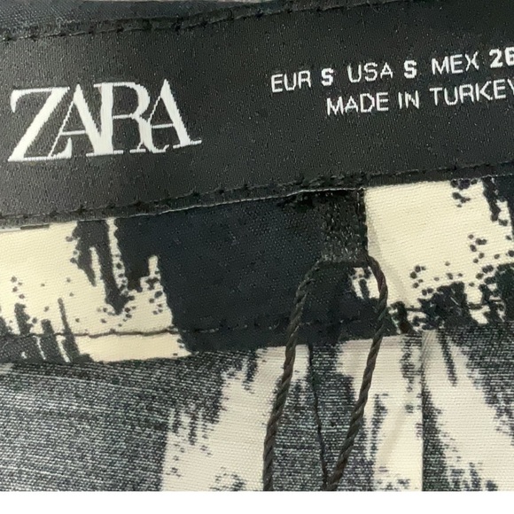 Zara Knoted Wrap Printed Black & White Mini Skirt New - Picture 4 of 5